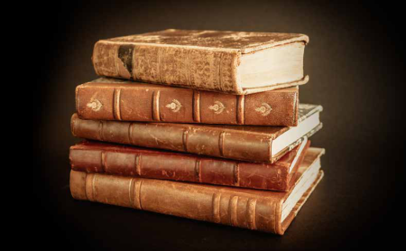   تعظيم النص الشرعي